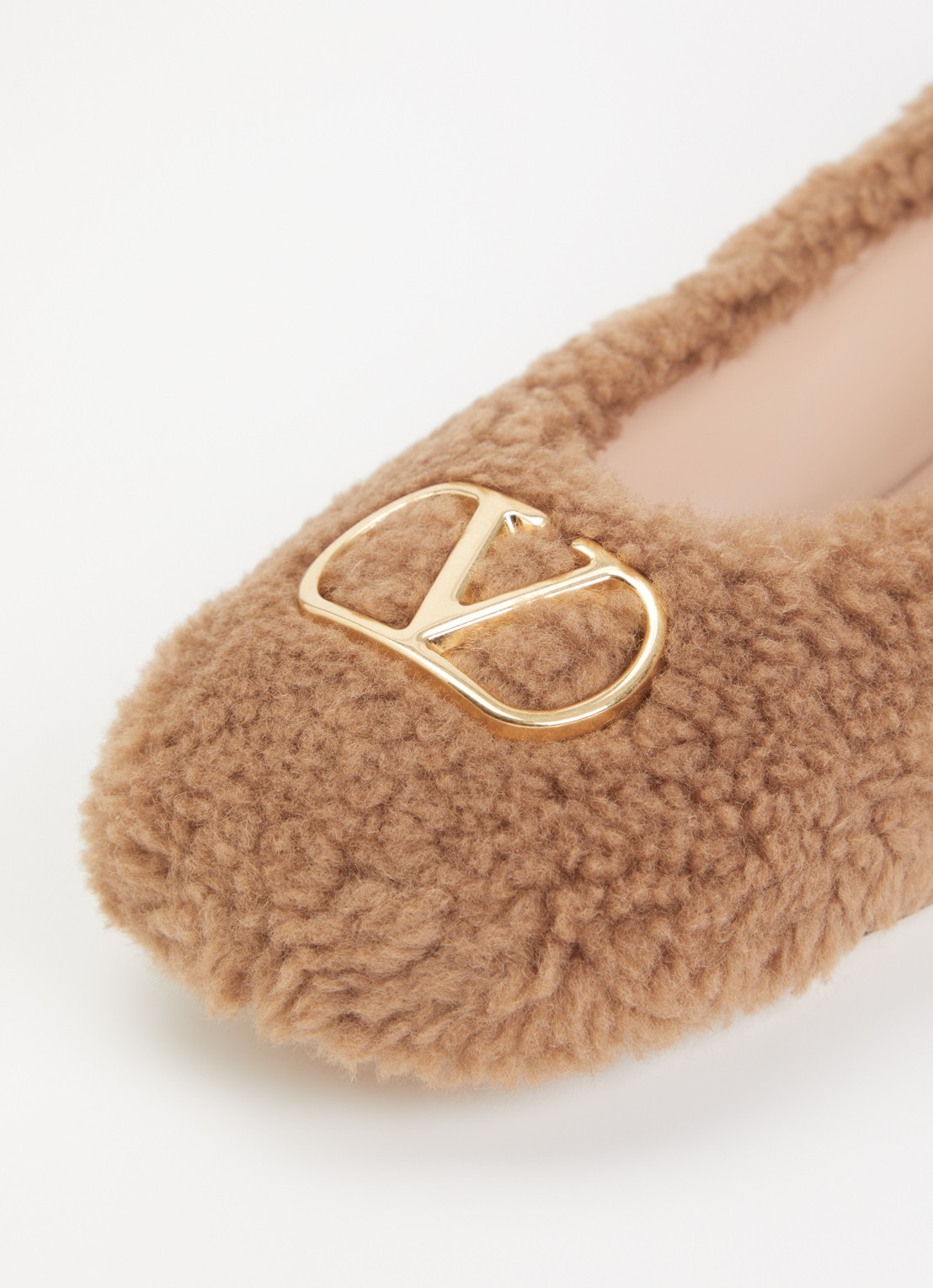 Valentino Garavani Ballerina van imitatiebont met logo - detail 5 camel