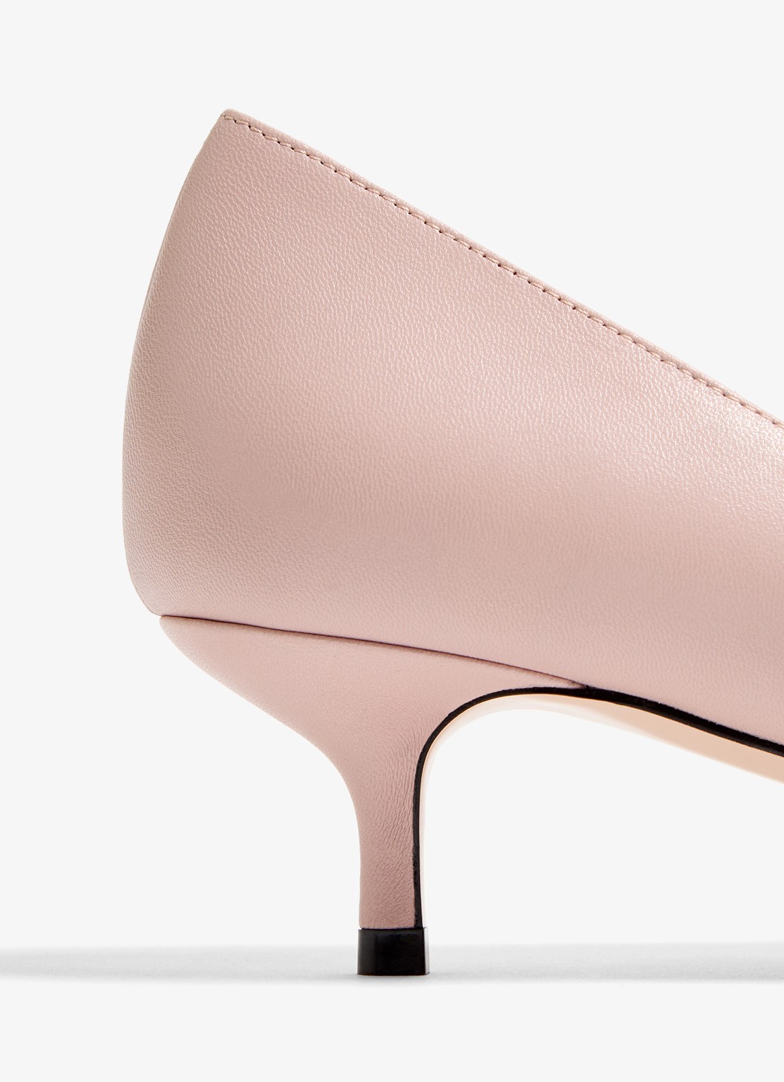 Valentino Garavani Bepointy pump van geitenleer met strikdetail - detail 6 oudroze