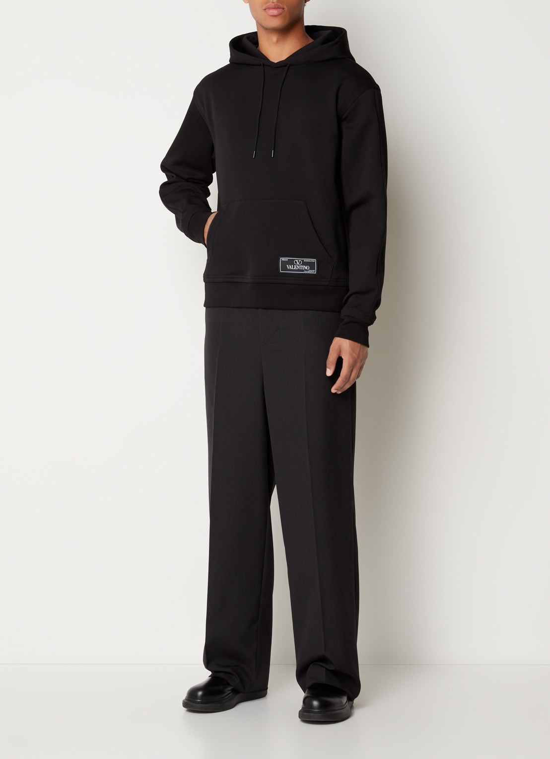 Valentino Garavani Hoodie met logo - voorkant 2 zwart