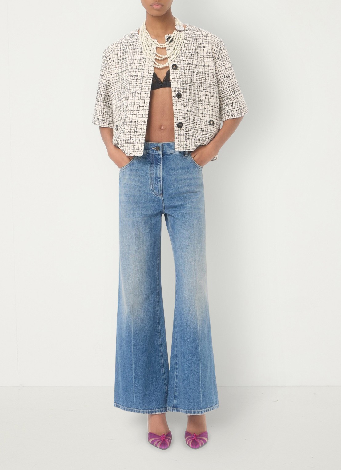 Valentino Garavani Mid waist flared jeans met medium wassing - voorkant 2 indigo