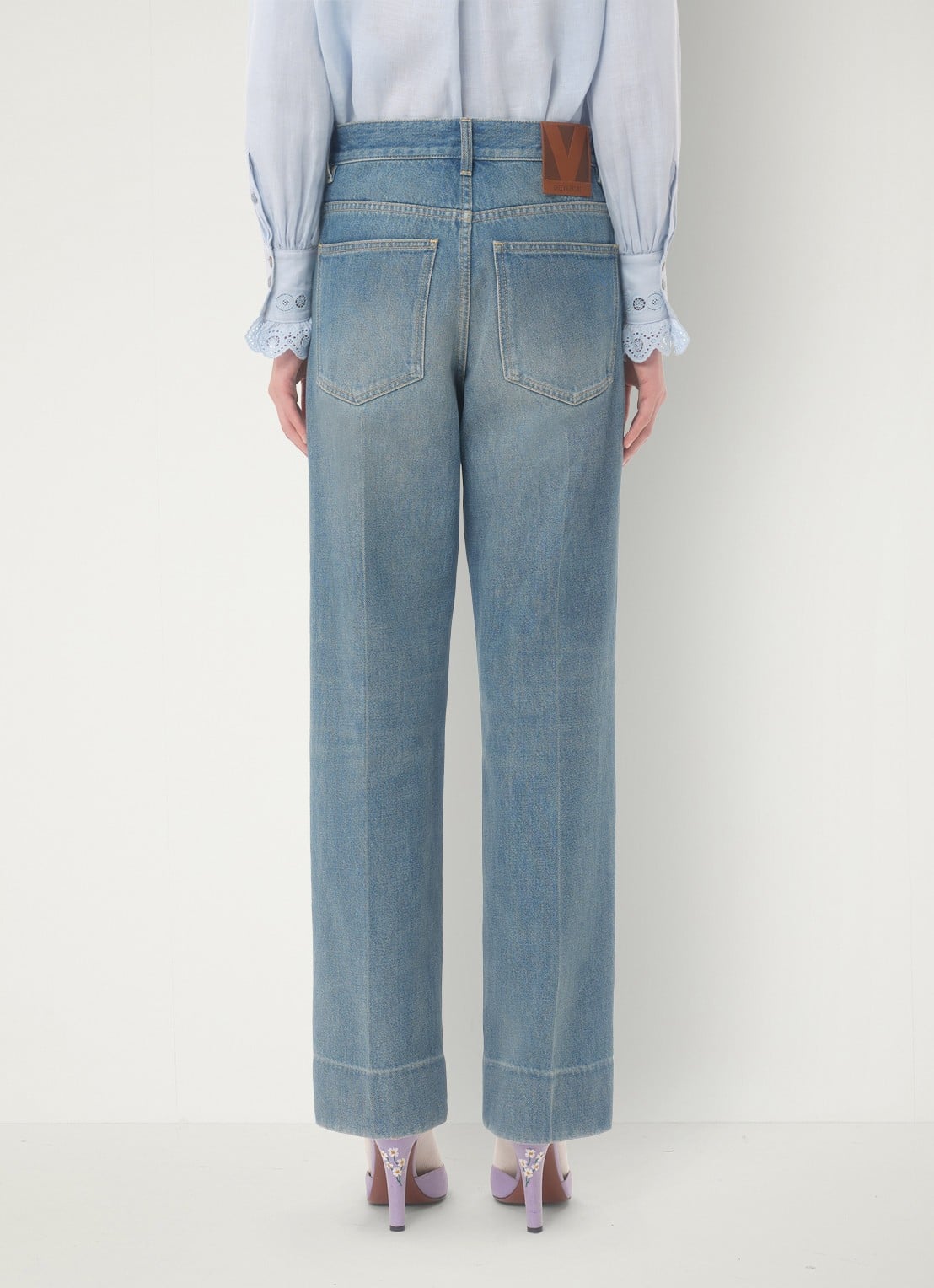 Valentino Garavani Mid waist straight leg jeans met medium wassing - achterkant indigo