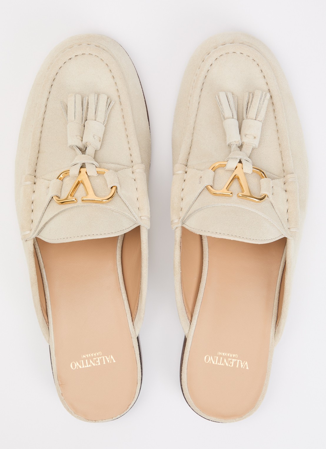 Valentino Garavani Muiltje van suède met franjes - detail 2 beige