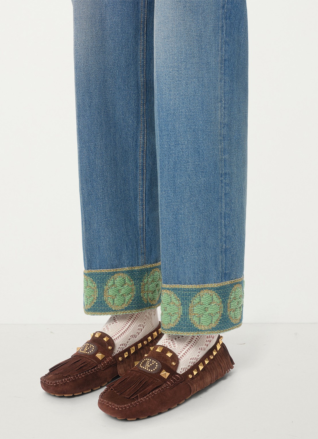 Valentino Garavani Plaster Caster Driver loafer van kalfssuède met studs - voorkant 3 bruin