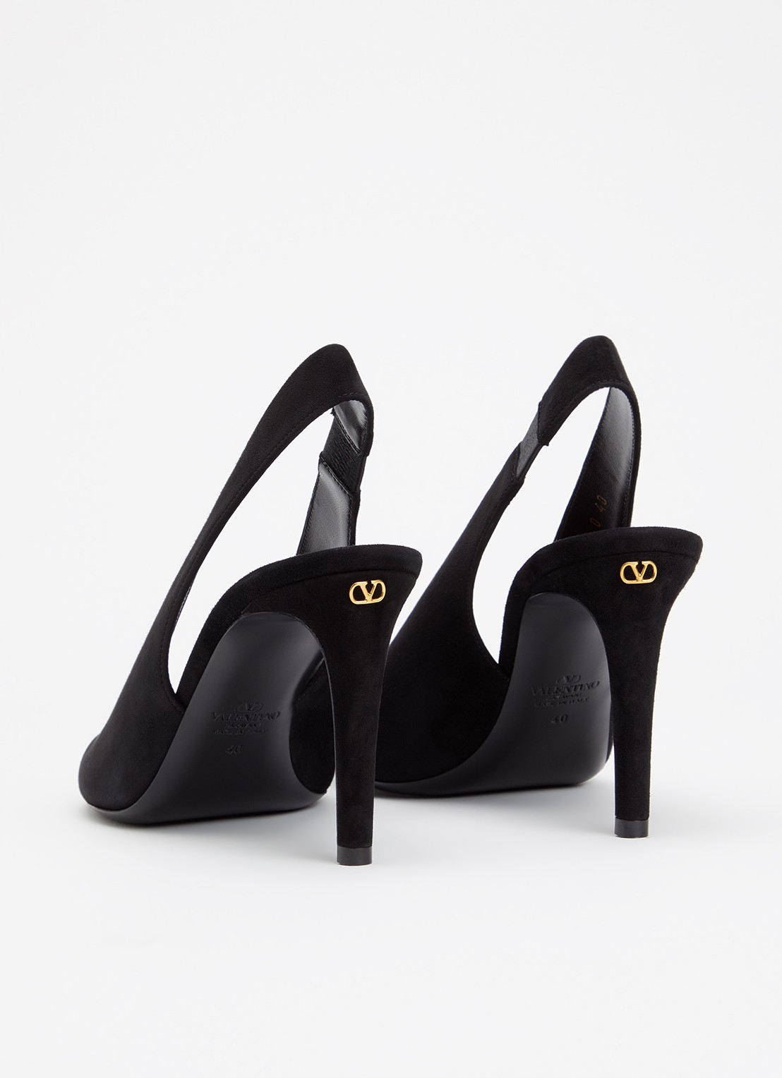 Valentino Garavani Révélé pump van suède - achterkant 6 zwart