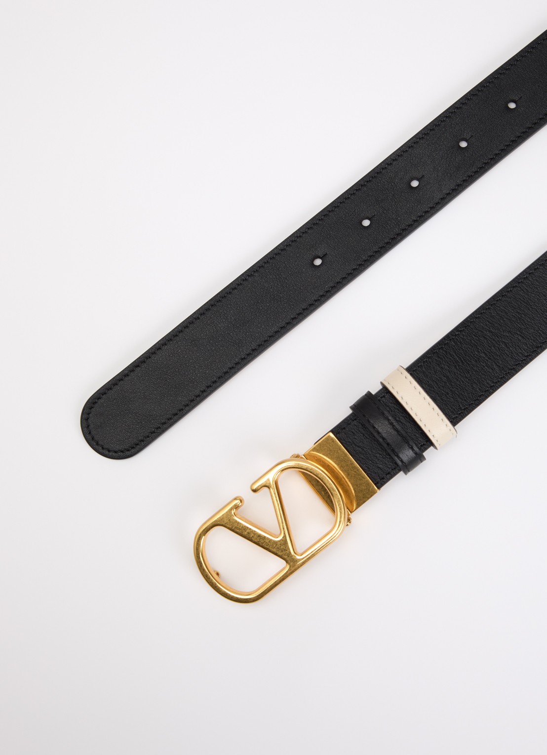 Valentino Garavani Reversible riem van kalfsleer - detail ivoor