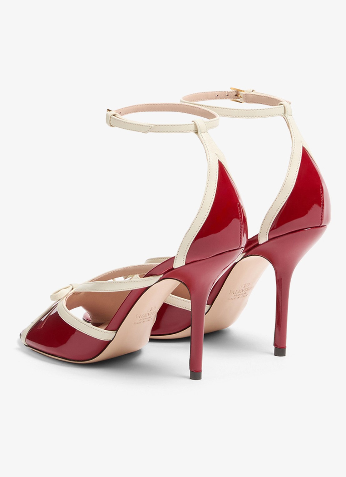 Valentino Garavani Sandalette van geitenleer met lakleren details - achterkant 3 rood