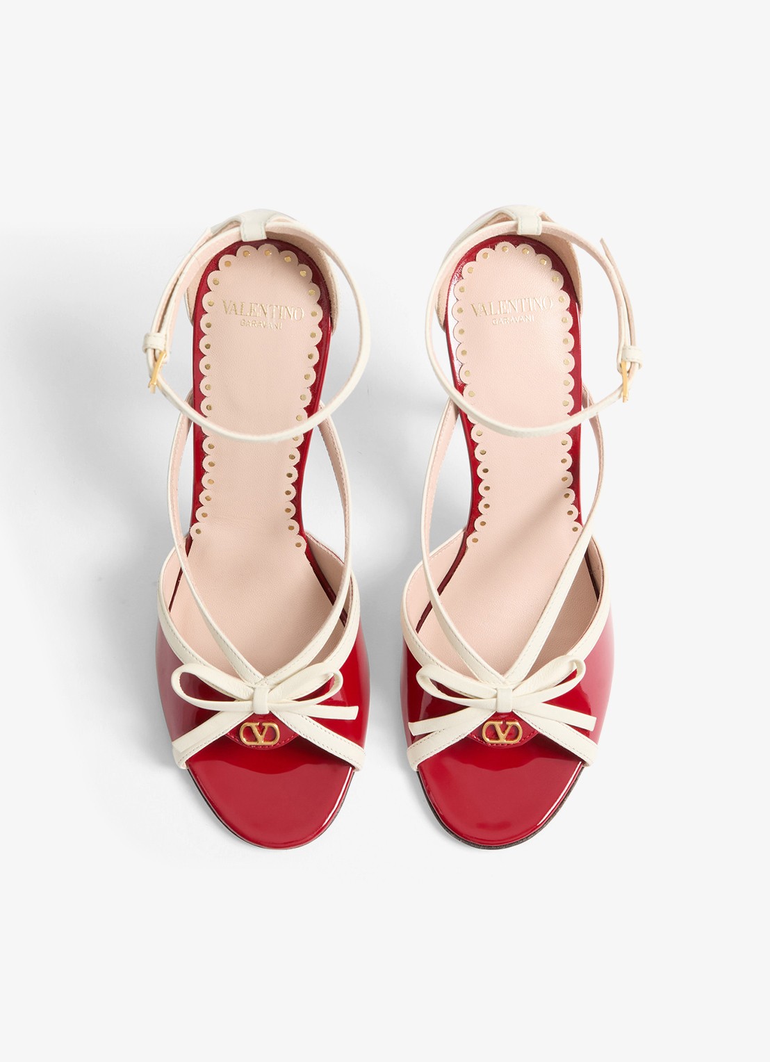 Valentino Garavani Sandalette van geitenleer met lakleren details - detail 4 rood
