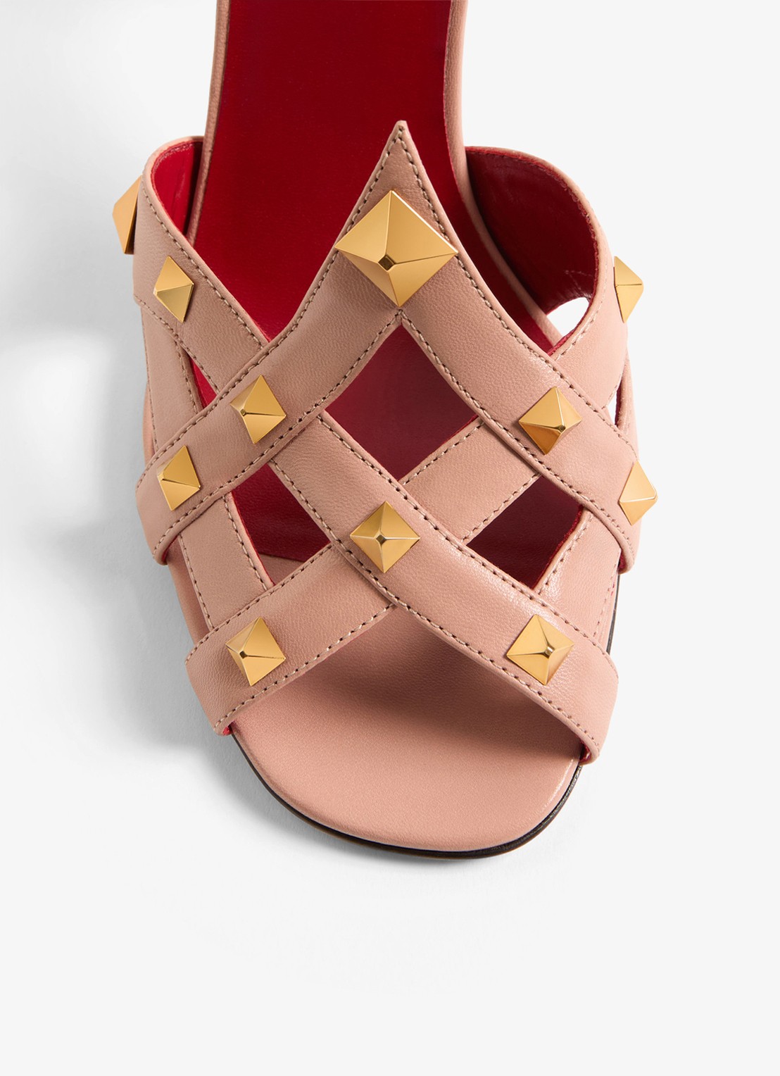 Valentino Garavani Sandalette van geitenleer met studs - detail 5 oudroze