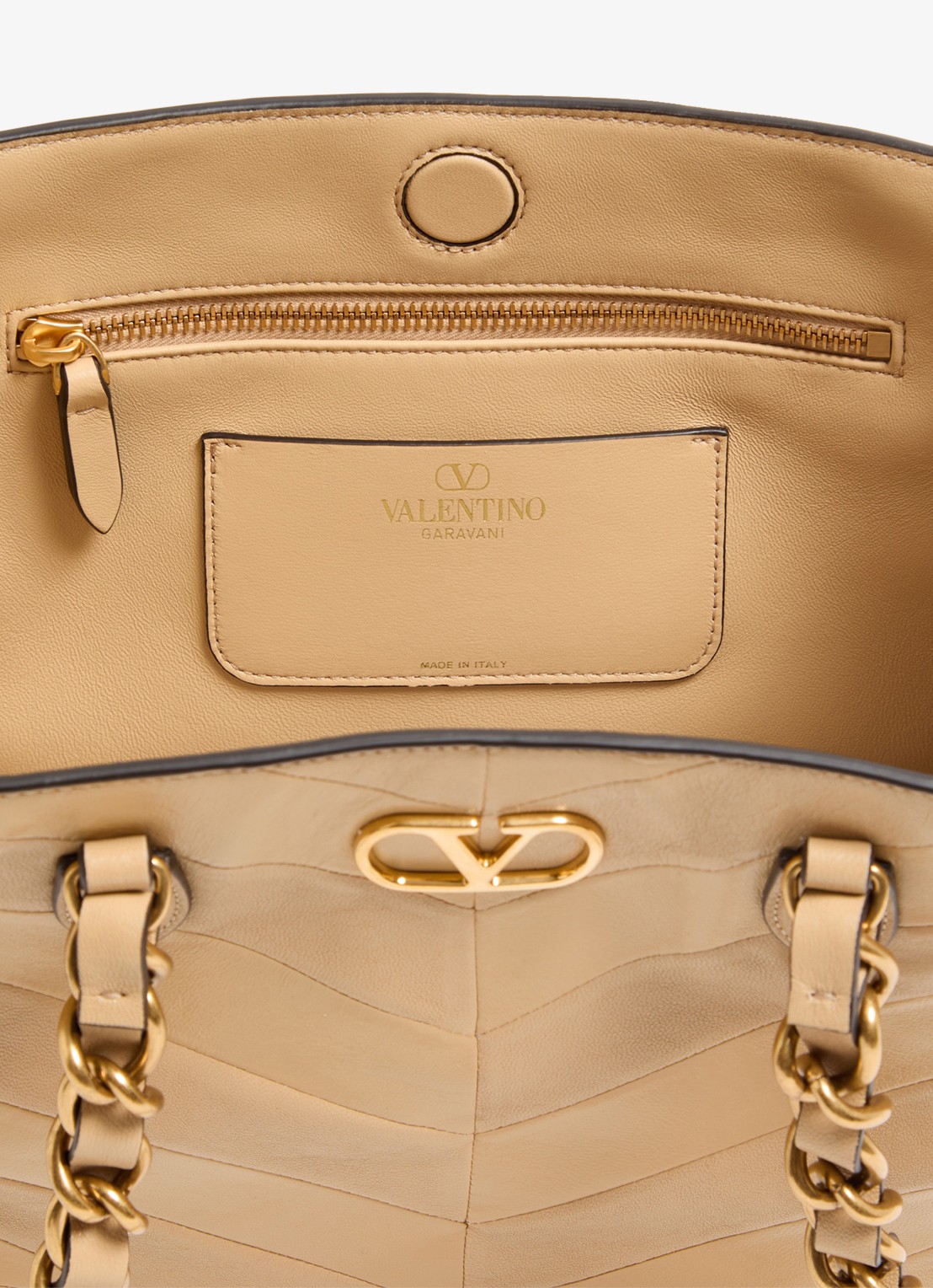 Valentino Garavani Shopper van lamsleer - detail 5 beige
