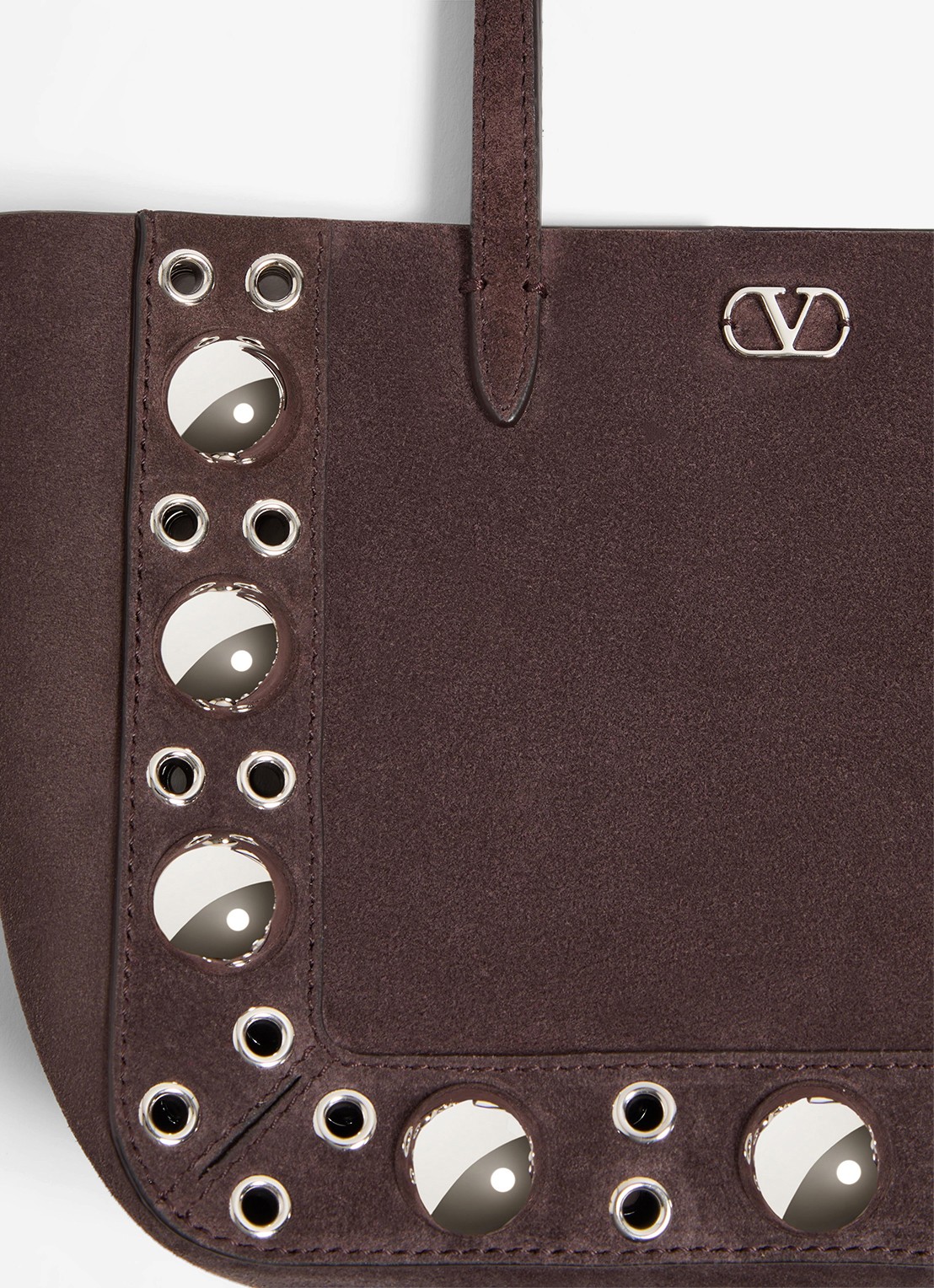Valentino Garavani Shopper van suède met studs - detail 3 donkerbruin