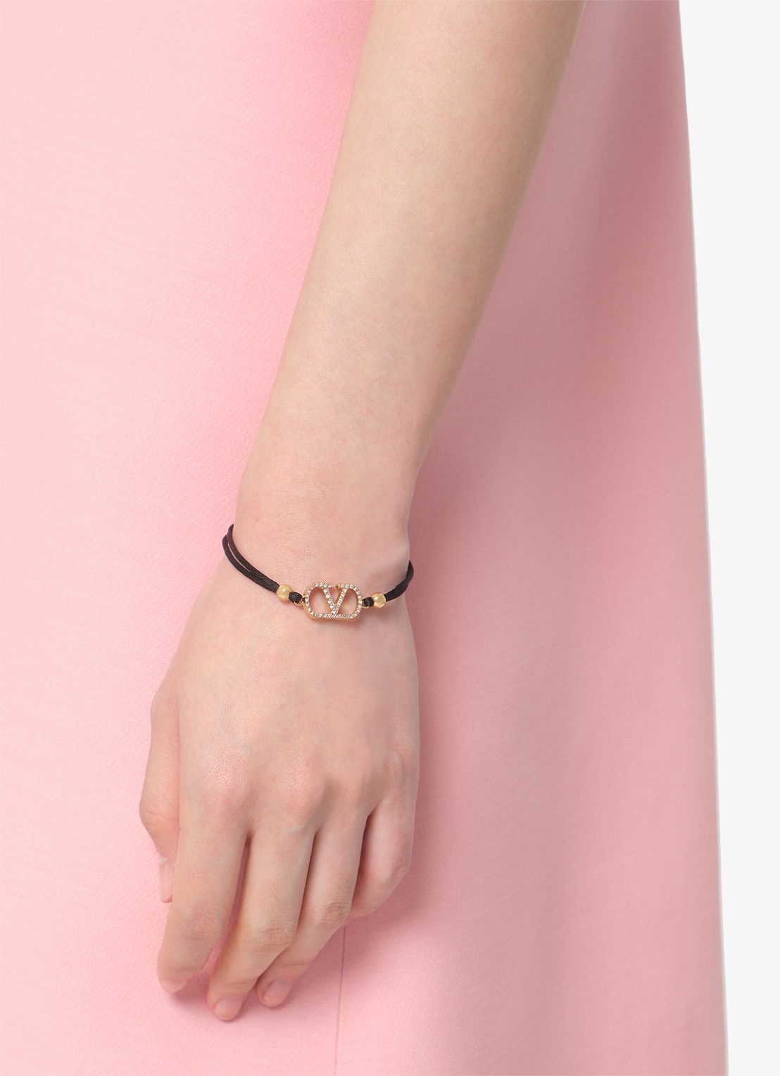 Valentino Garavani Signature armband met logo - voorkant 2 zwart