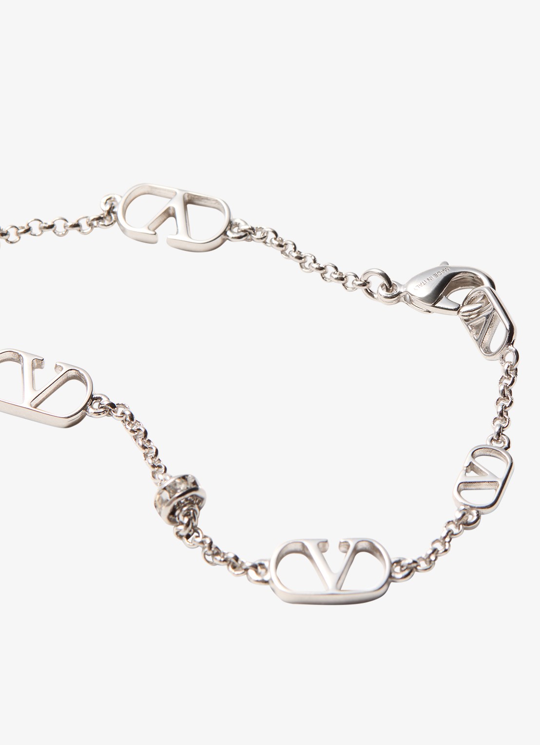Valentino Garavani Signature armband met logo - detail zilver