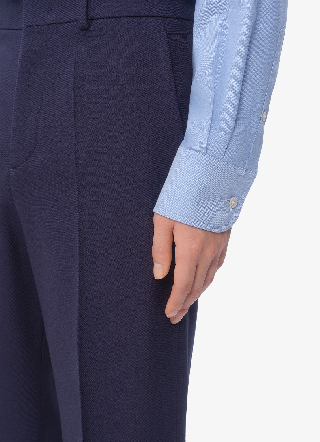 Valentino Garavani Slim fit pantalon van scheerwol met steekzakken - detail 7 donkerblauw