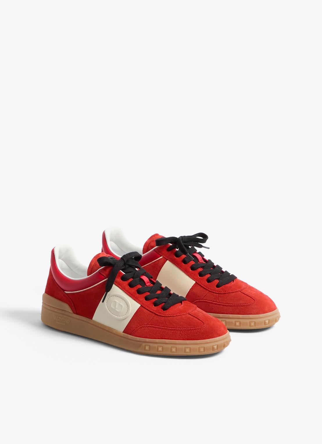 Valentino Garavani Upvillage sneaker van kalfssuède met kalfsleren details - detail 4 rood