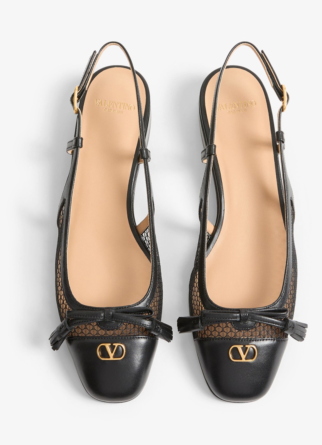 Valentino Garavani Valet Du Roi slingback van geitenleer met mesh details - detail 3 zwart