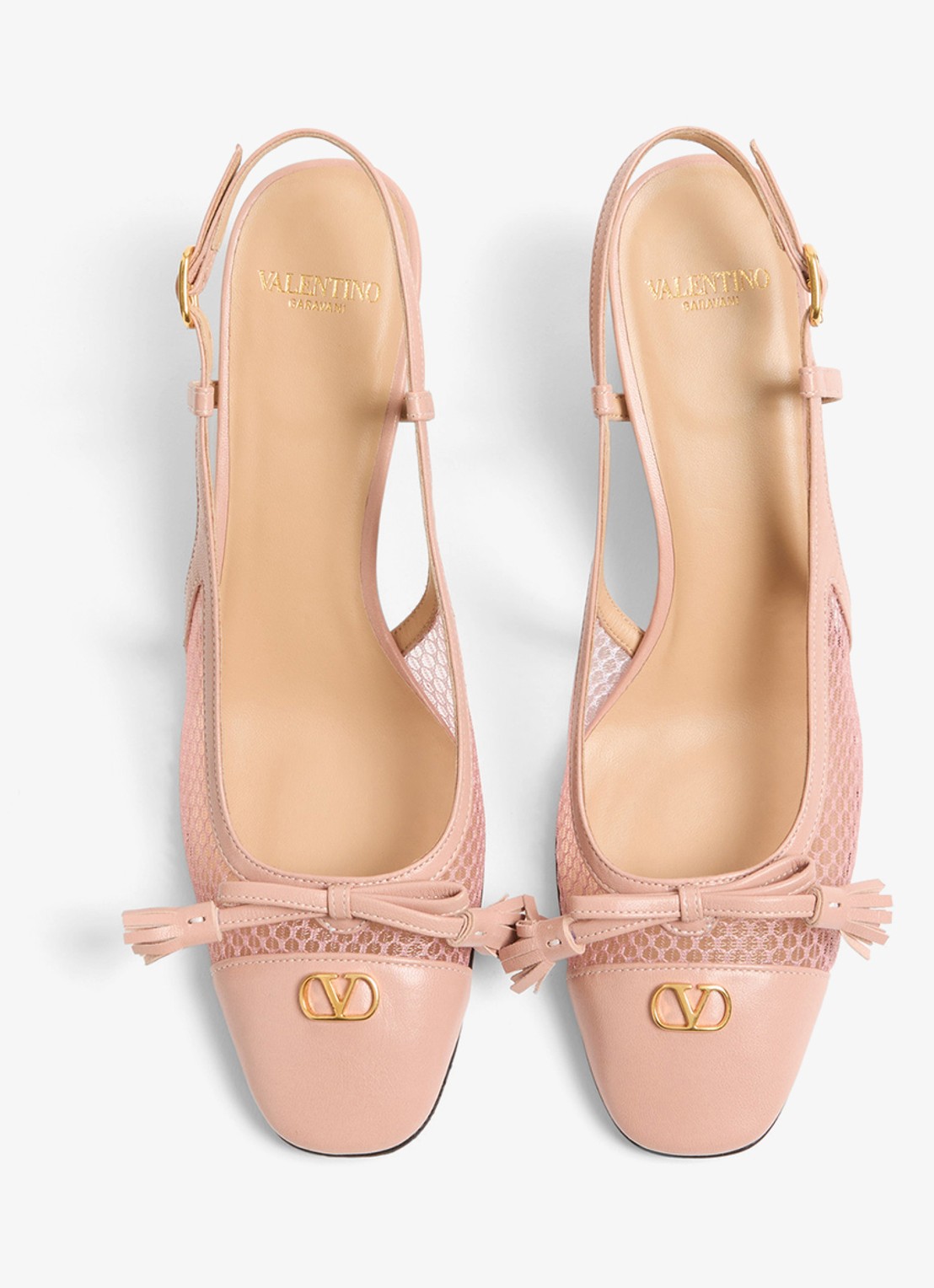 Valentino Garavani Valet Du Roi slingback van geitenleer met mesh details - detail oudroze