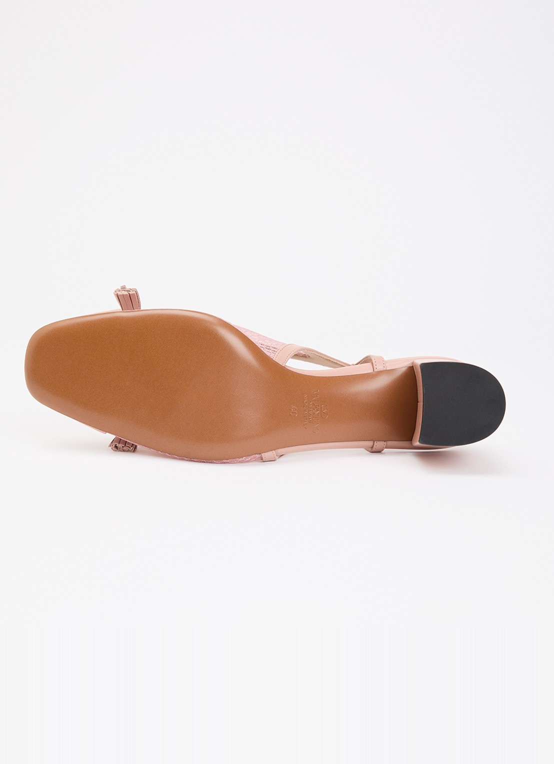 Valentino Garavani Valet Du Roi slingback van leer met mesh details - detail 3 oudroze