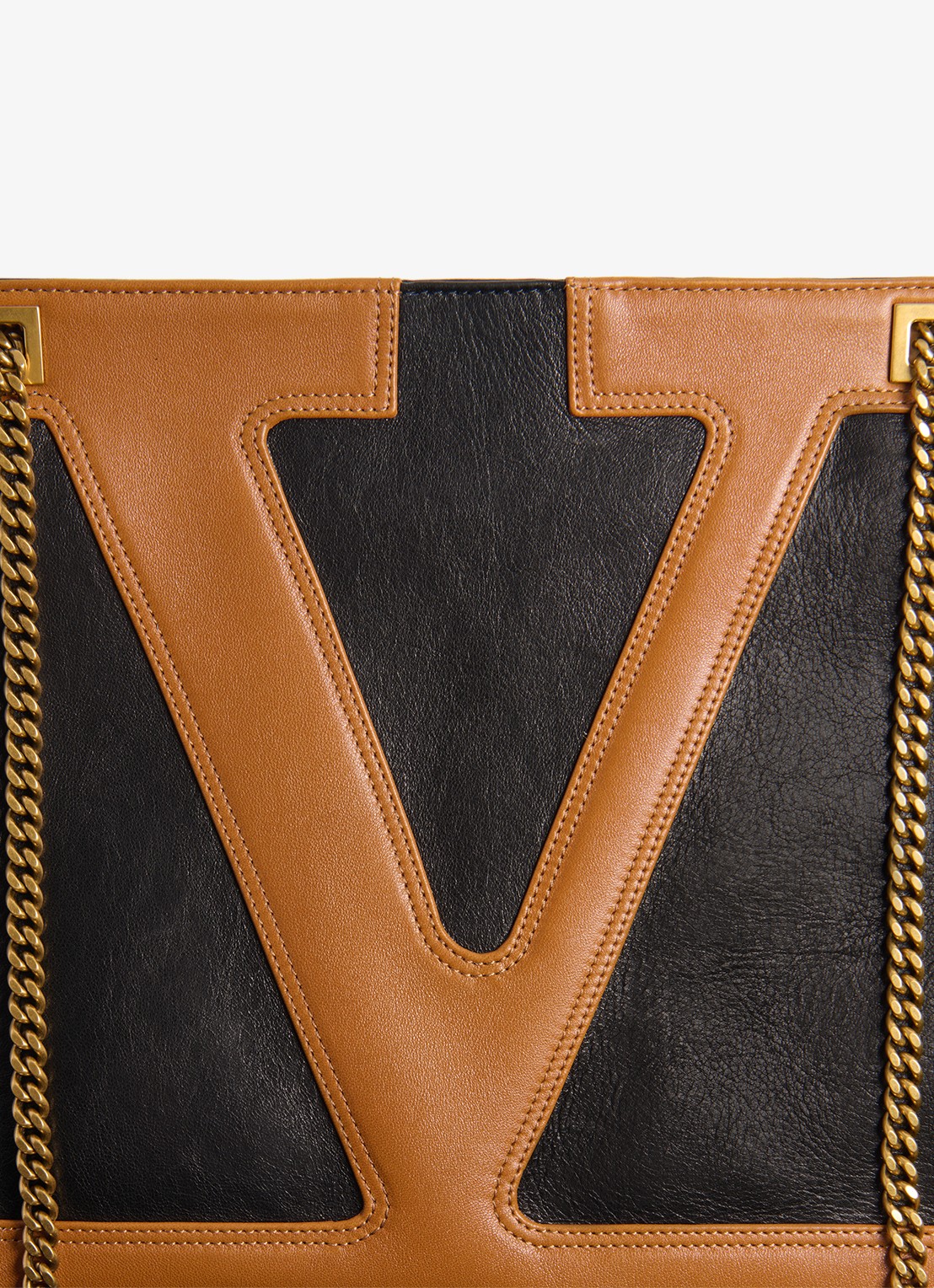 Valentino Garavani Viva Superstar Medium schoudertas van lamsleer - detail 6 zwart