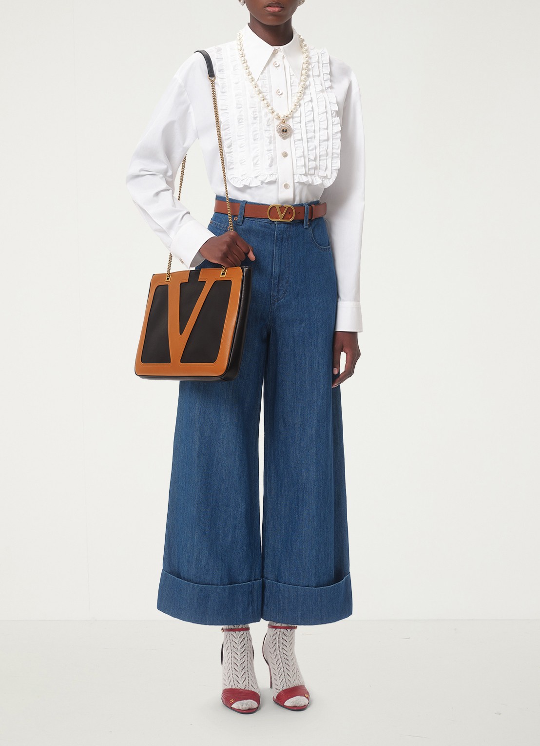 Valentino Garavani Viva Superstar Medium schoudertas van lamsleer - detail 7 zwart