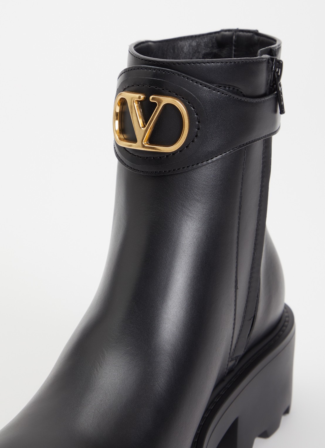 Valentino Garavani VLogo Signature enkellaarsje van leer - detail 4 zwart