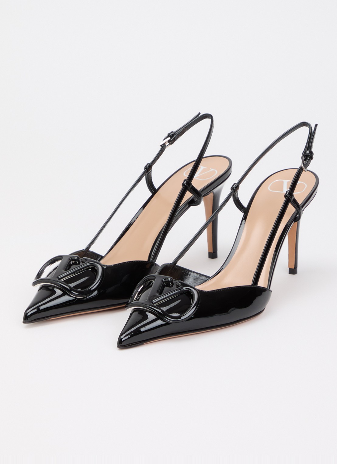 Valentino Garavani VLogo Signature slingback van lakleer - detail 2 zwart