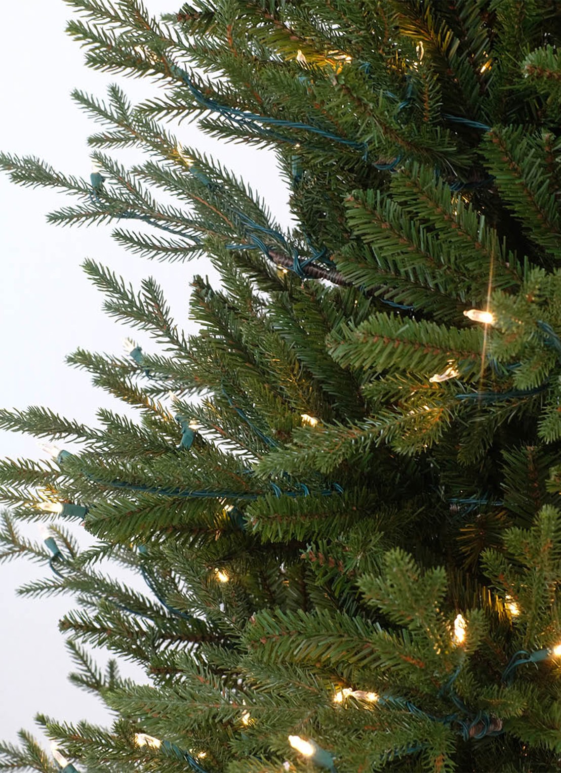 Van Der Gucht Arkansas kunstkerstboom met LED verlichting 213 cm - achterkant 5 donkergroen