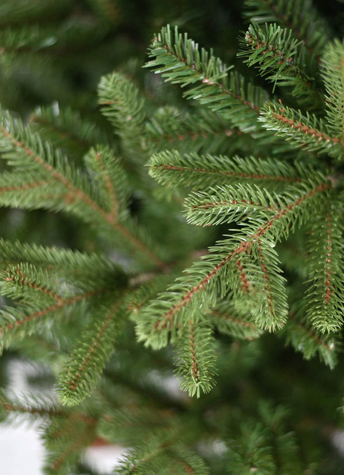 Van Der Gucht Vermont kunstkerstboom 183 cm - voorkant 2 groen