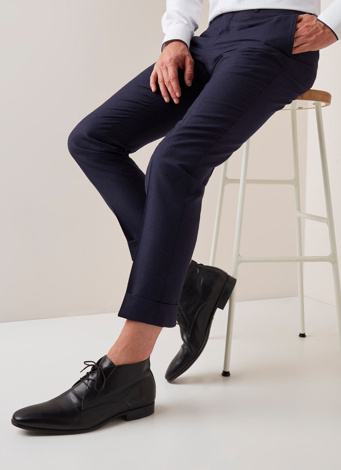 Van Gils Bull Split slim fit pantalon in wolblend - detail 2 blauw