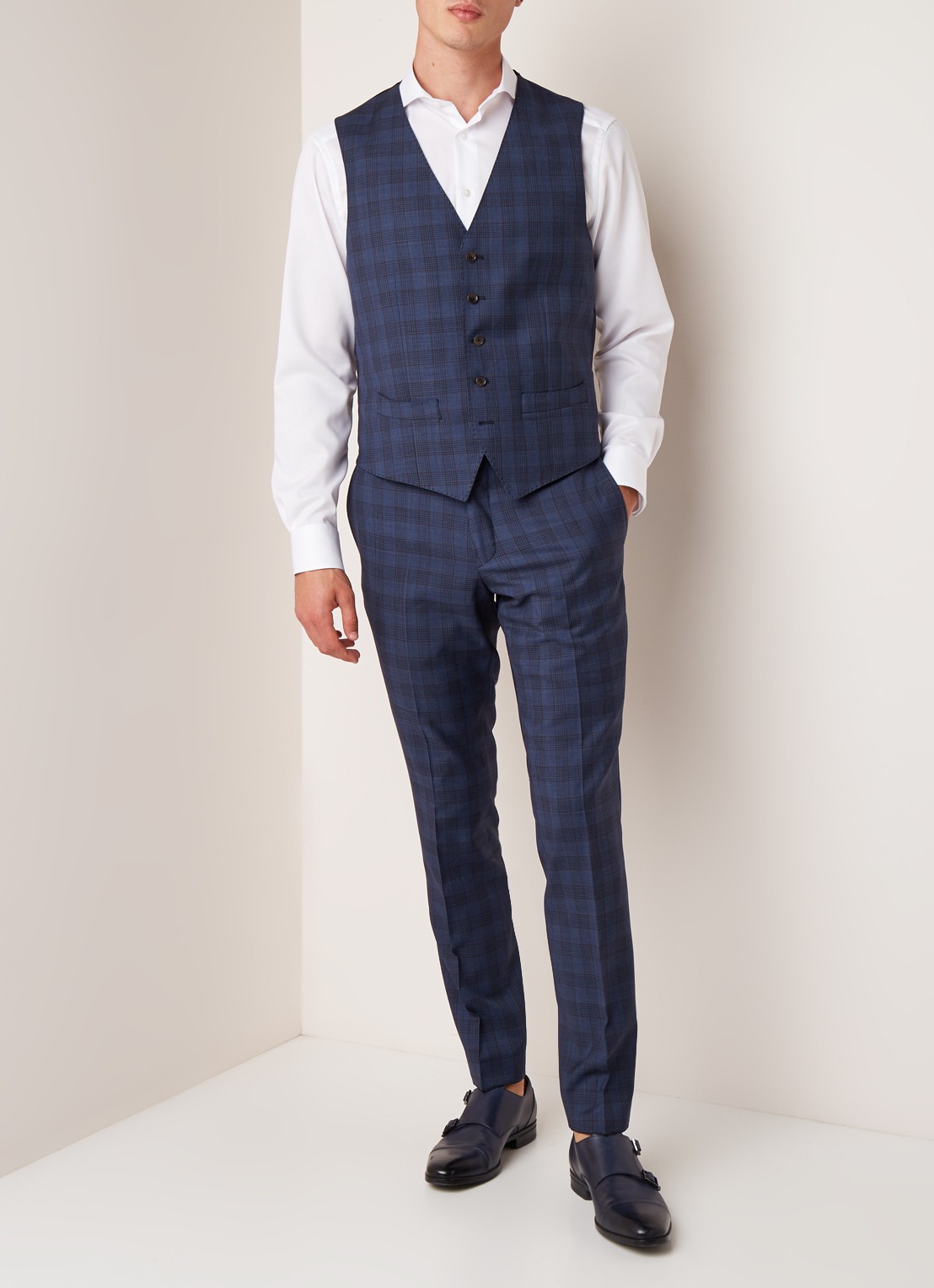 Van Gils Evion gilet van scheerwol met ruitdessin - voorkant 3 blauw