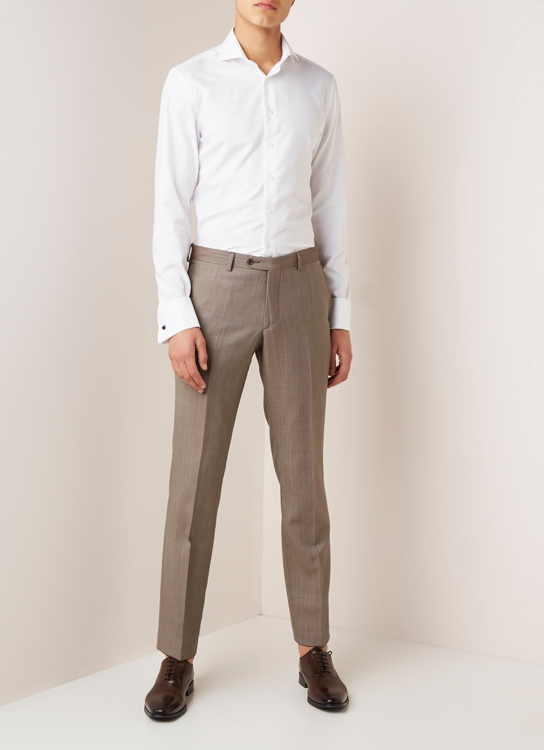 Van Gils Ext slim fit overhemd met wide spread-kraag - voorkant 3 wit