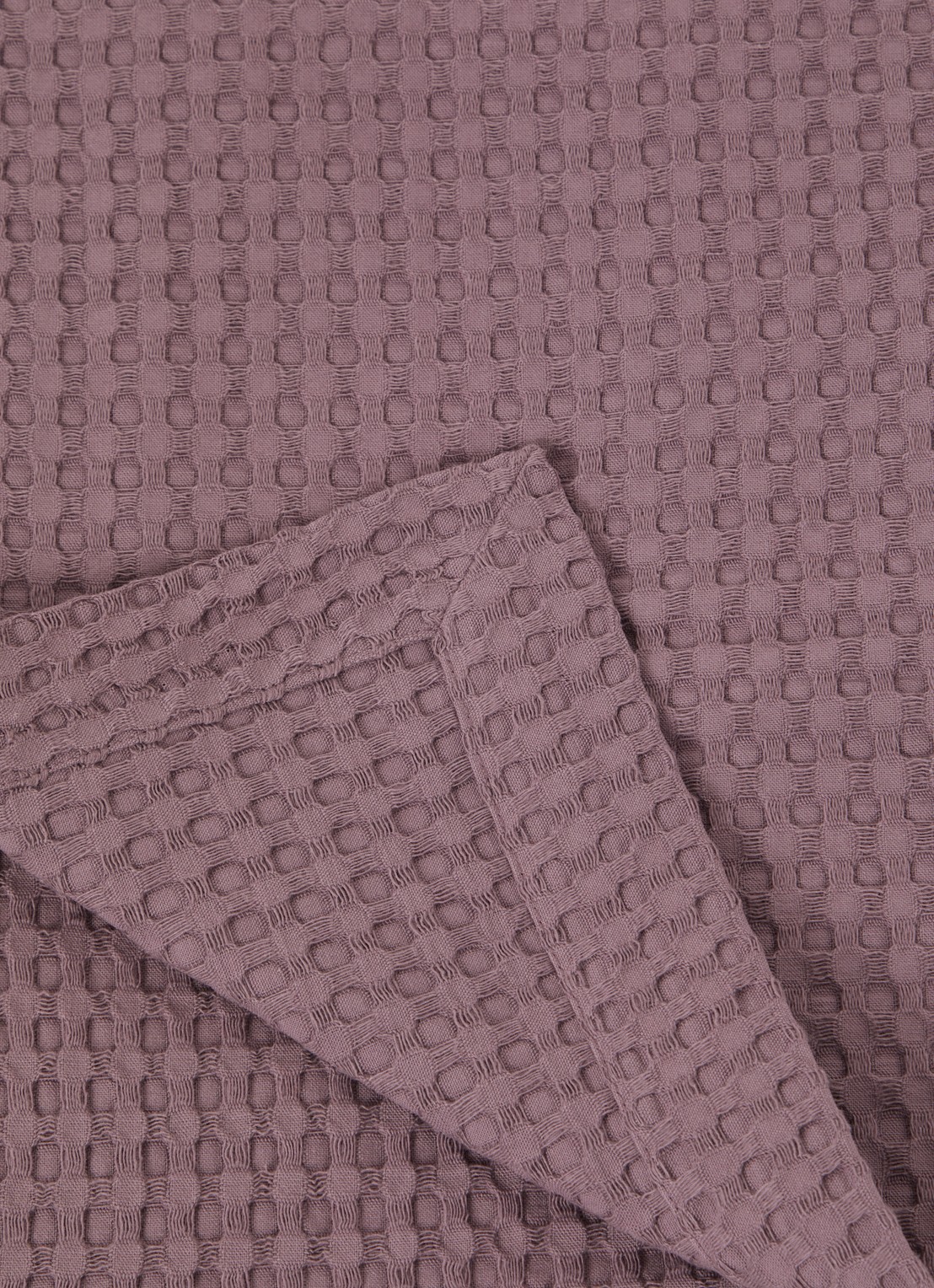 Vandyck Home 71 bedsprei 160 x 250 cm - detail paars