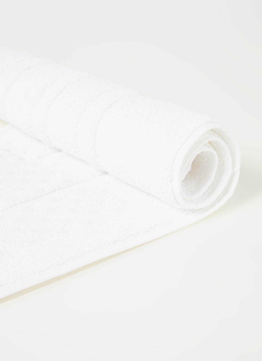 Vandyck Houston toiletmat - 60 x 62 cm - voorkant 2 wit