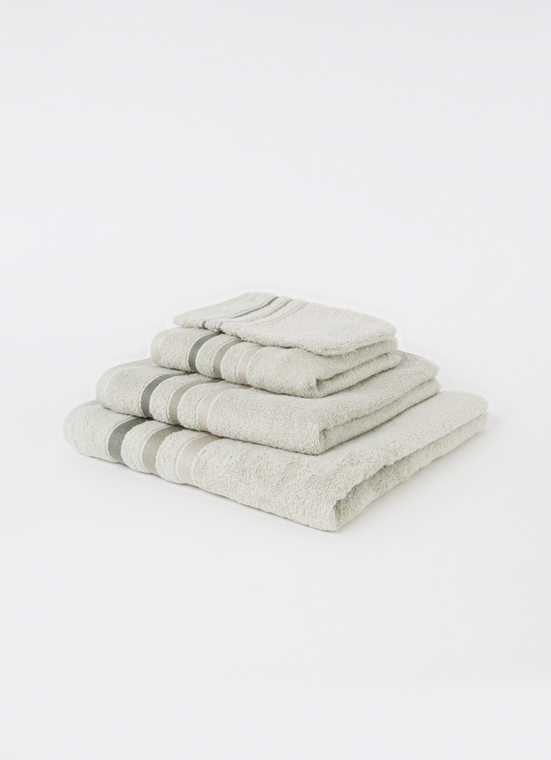 Vandyck Prestige Lines badlaken - 500 gr/m2 - 70 x 140 cm  - voorkant 3 lichtgroen