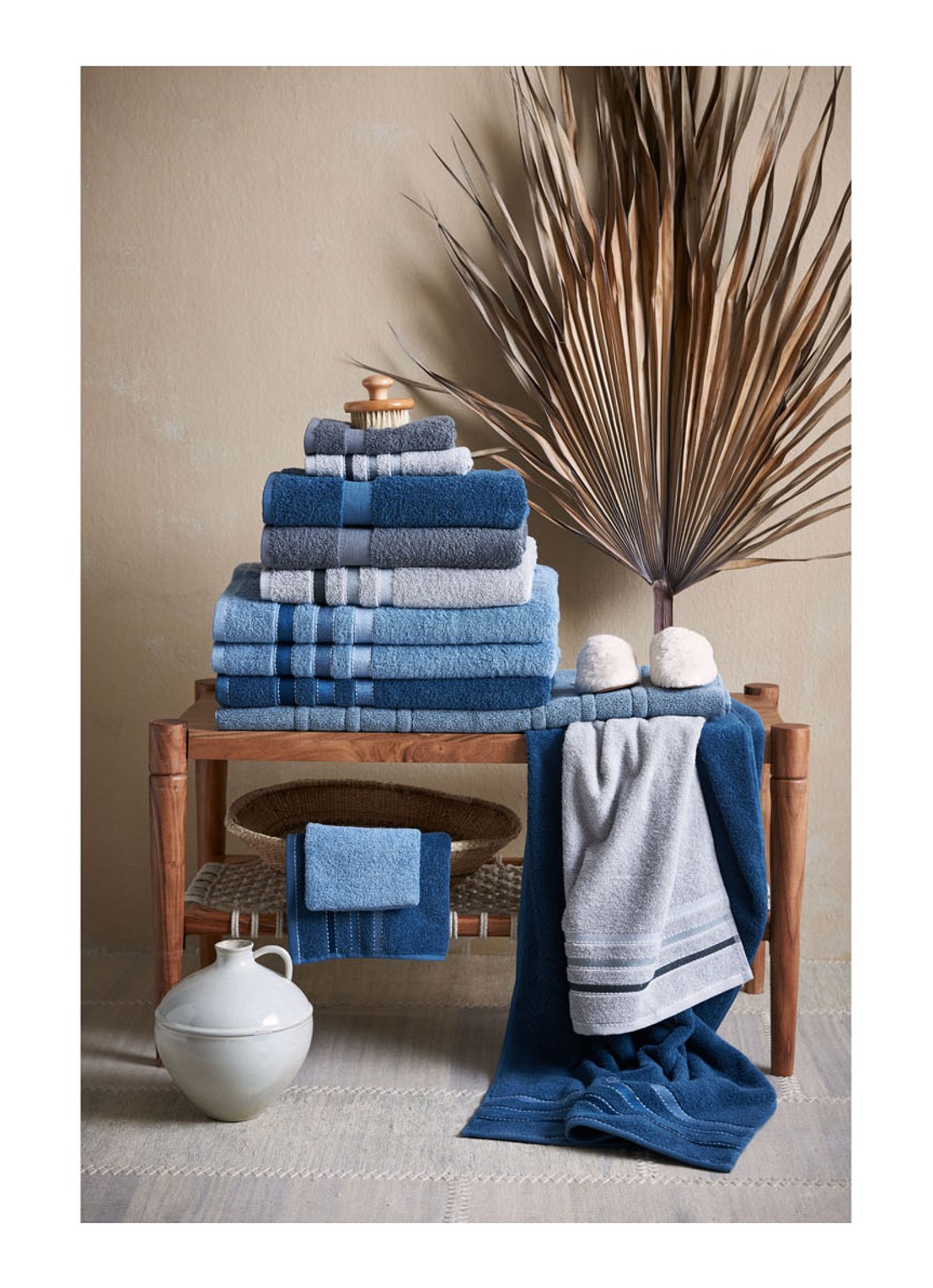 Vandyck Prestige Lines gastendoek - 500 gr/m2 - 40 x 60 cm - detail 4 blauw