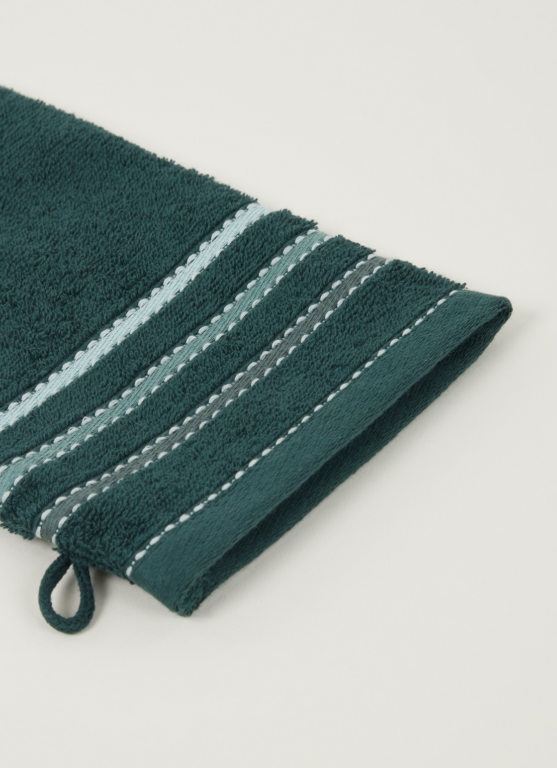 Vandyck Prestige Lines washand - 500 gr/m2 - 16 x 21 cm  - detail flessengroen