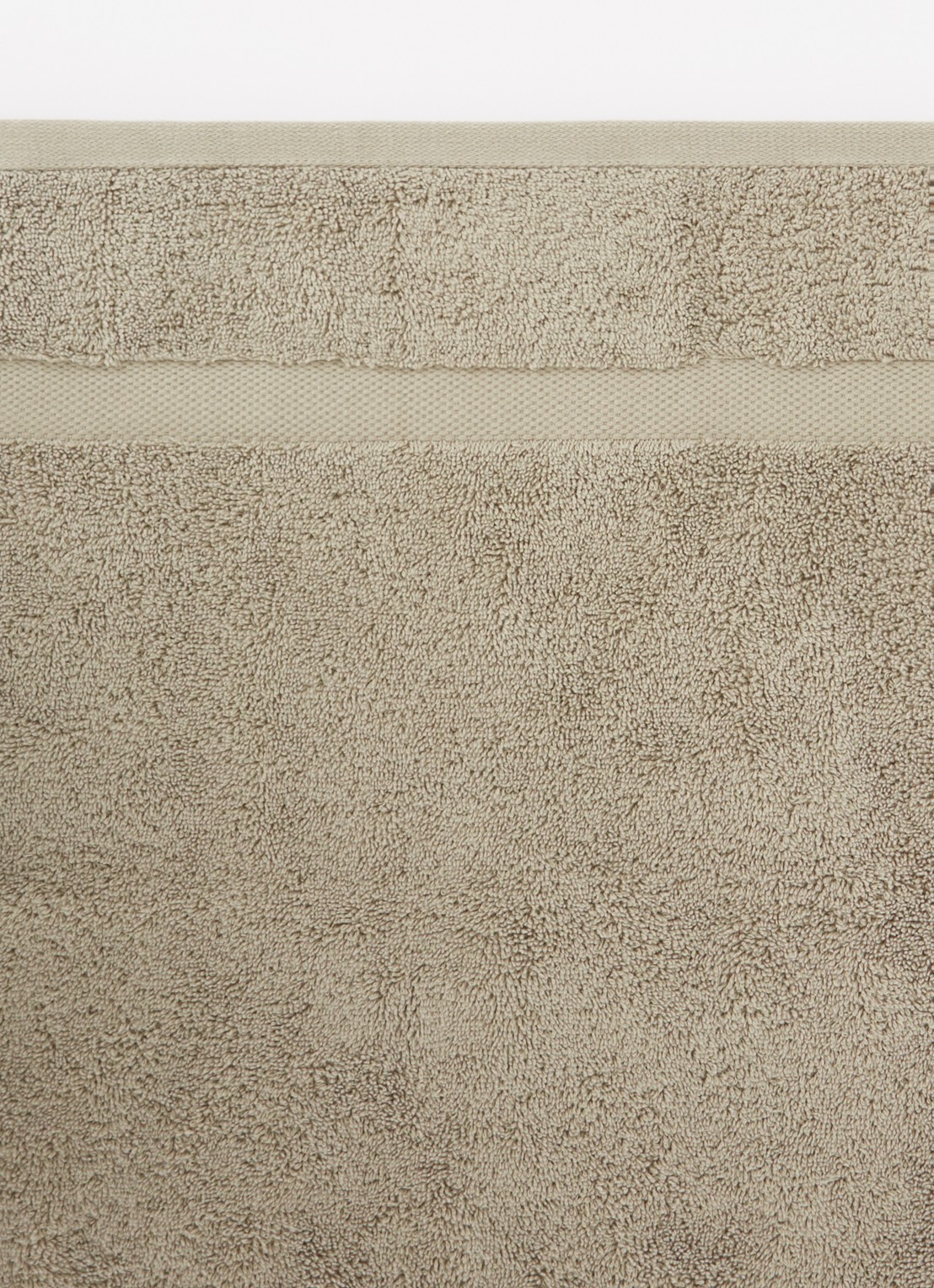 Vandyck Ranger badhanddoek - 650 gr/m2 - 55 x 100 cm - detail groen