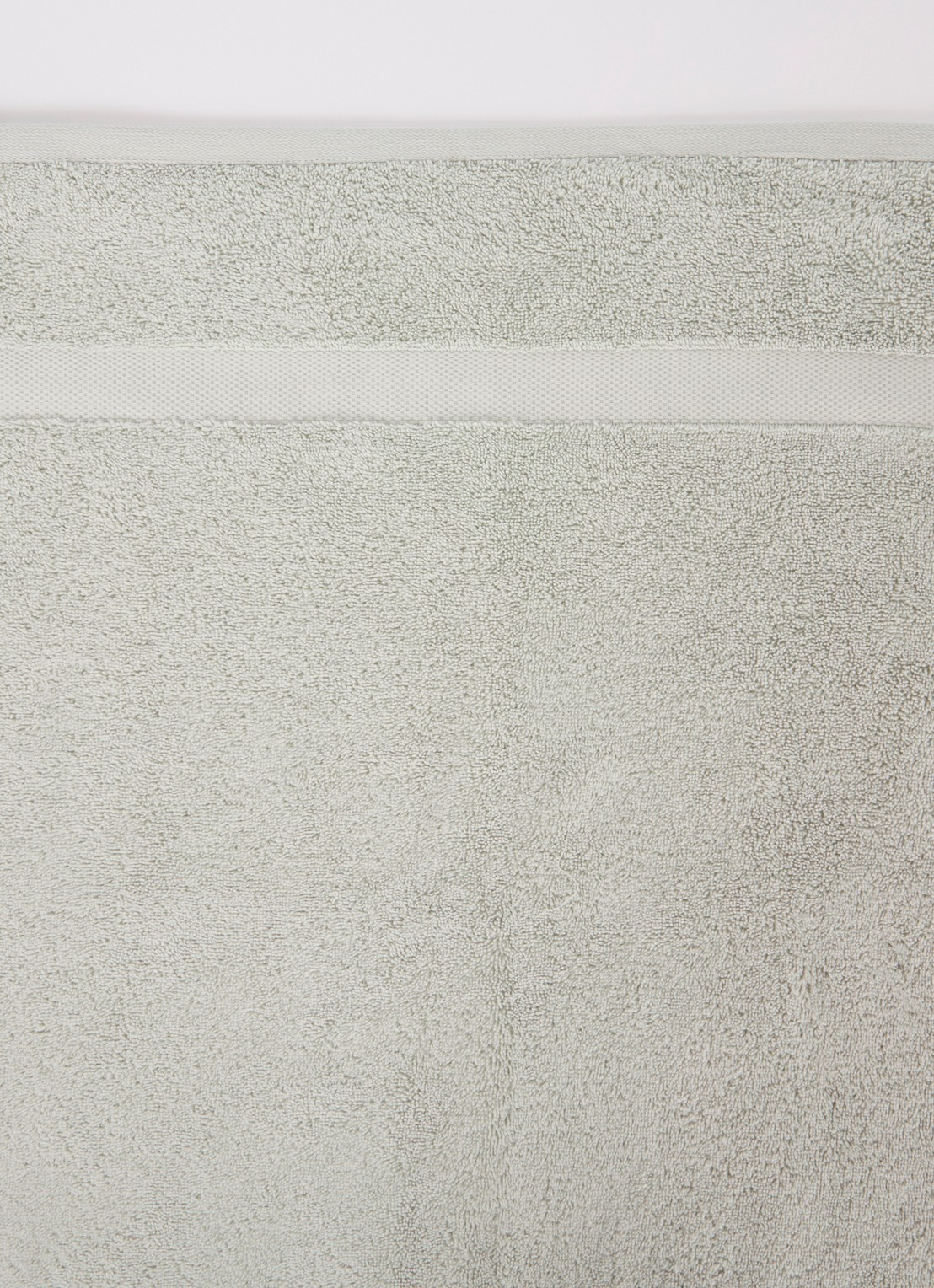 Vandyck Ranger badhanddoek - 650 gr/m2 - 68 x 127 cm - detail 2 lindegroen
