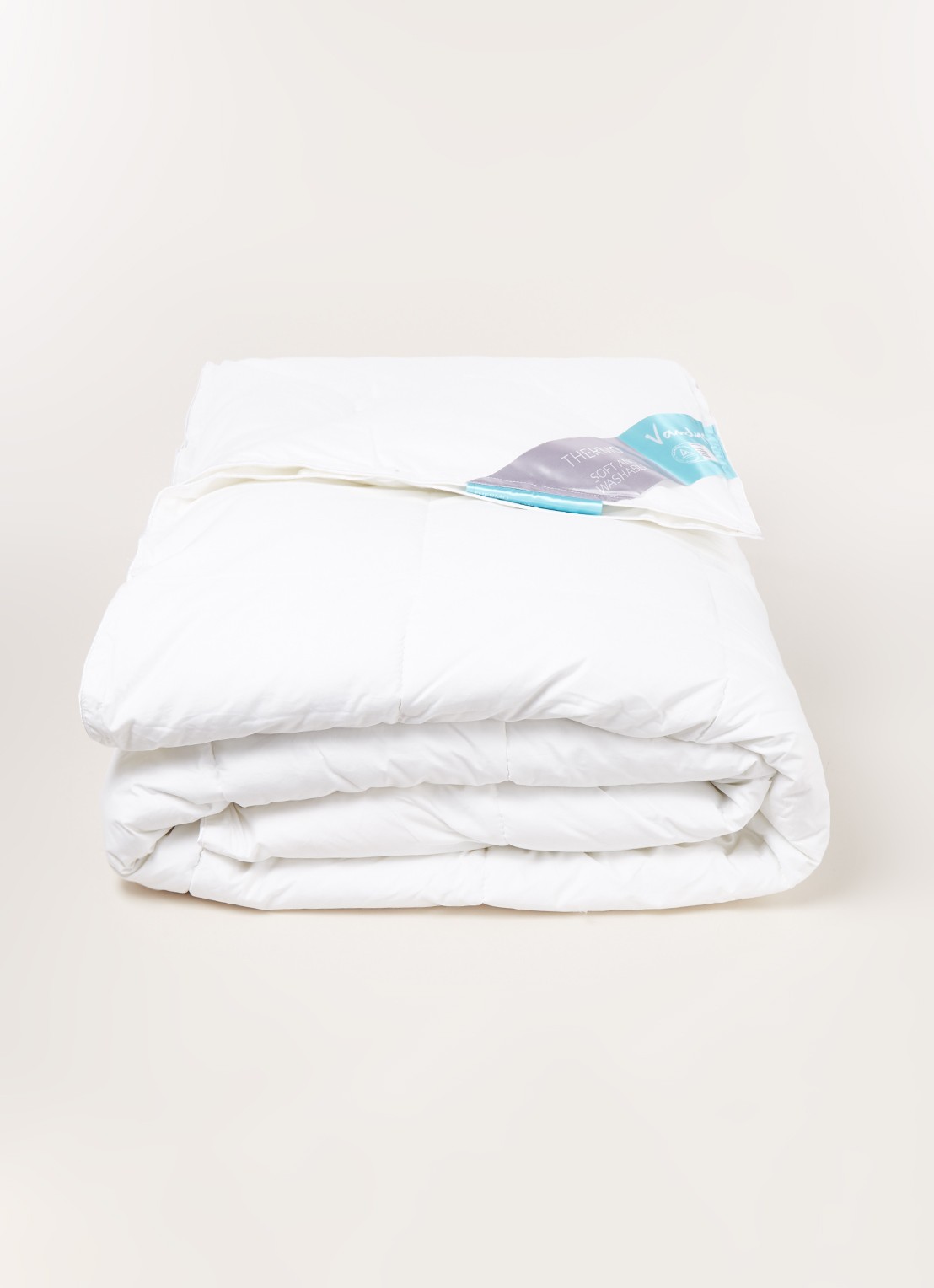 Vandyck Thermo dekbed van gekamd katoen met vulling van gesiliconiseerde polyester microfiber - voorkant 2 gebroken wit