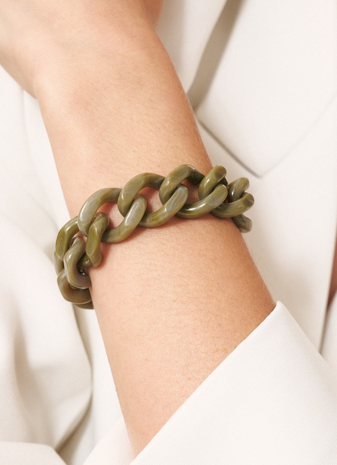 Vanessa Baroni Flat Chain armband - voorkant 2 olijfgroen