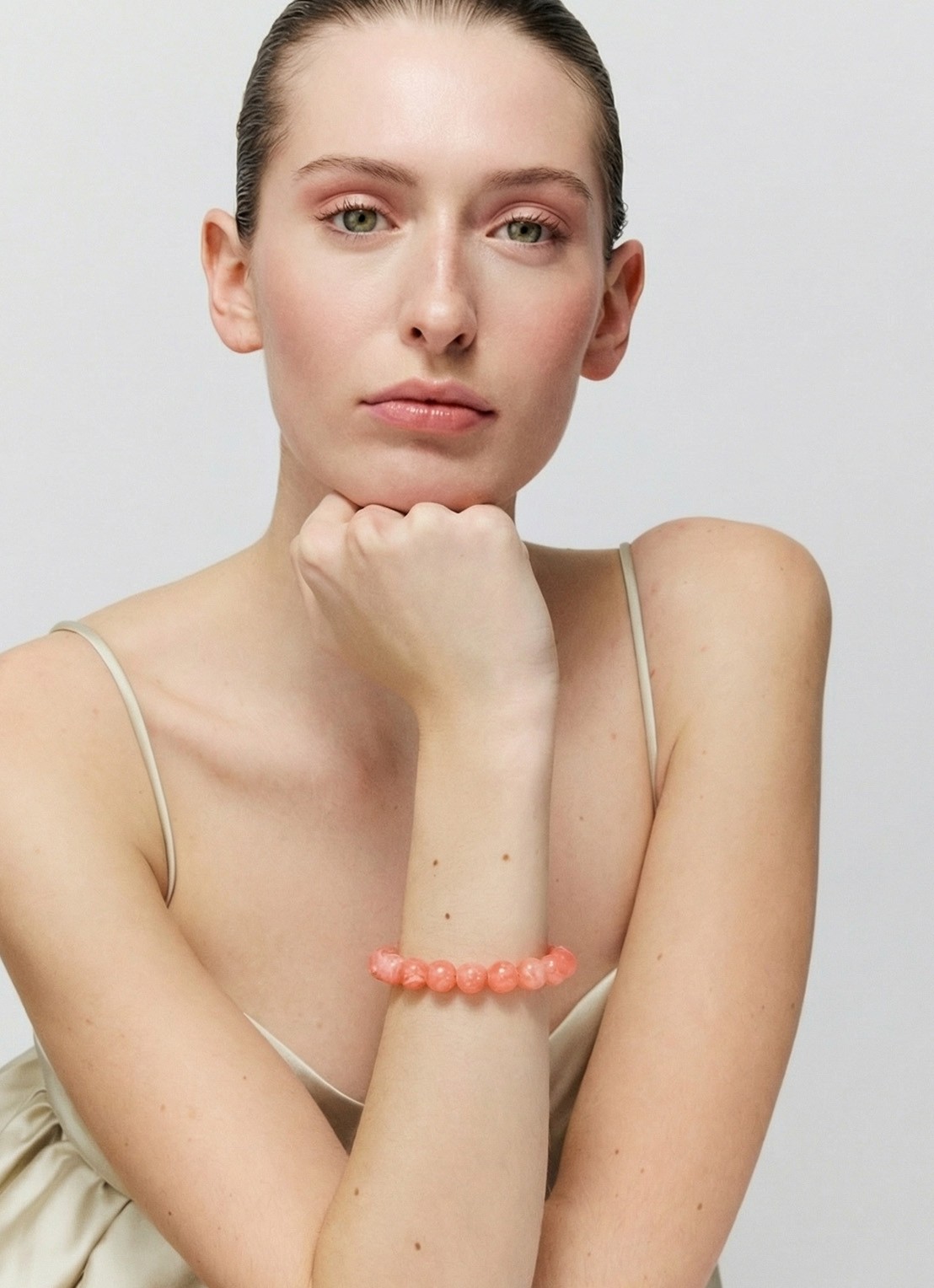 Vanessa Baroni Mini Beads armband - voorkant 2 watermelon marble