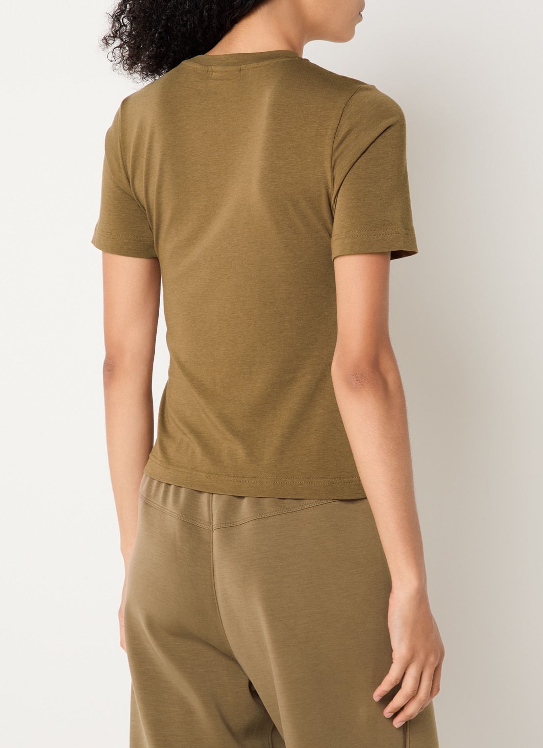 Varley Regina T-shirt met ronde hals - achterkant 3 mosgroen