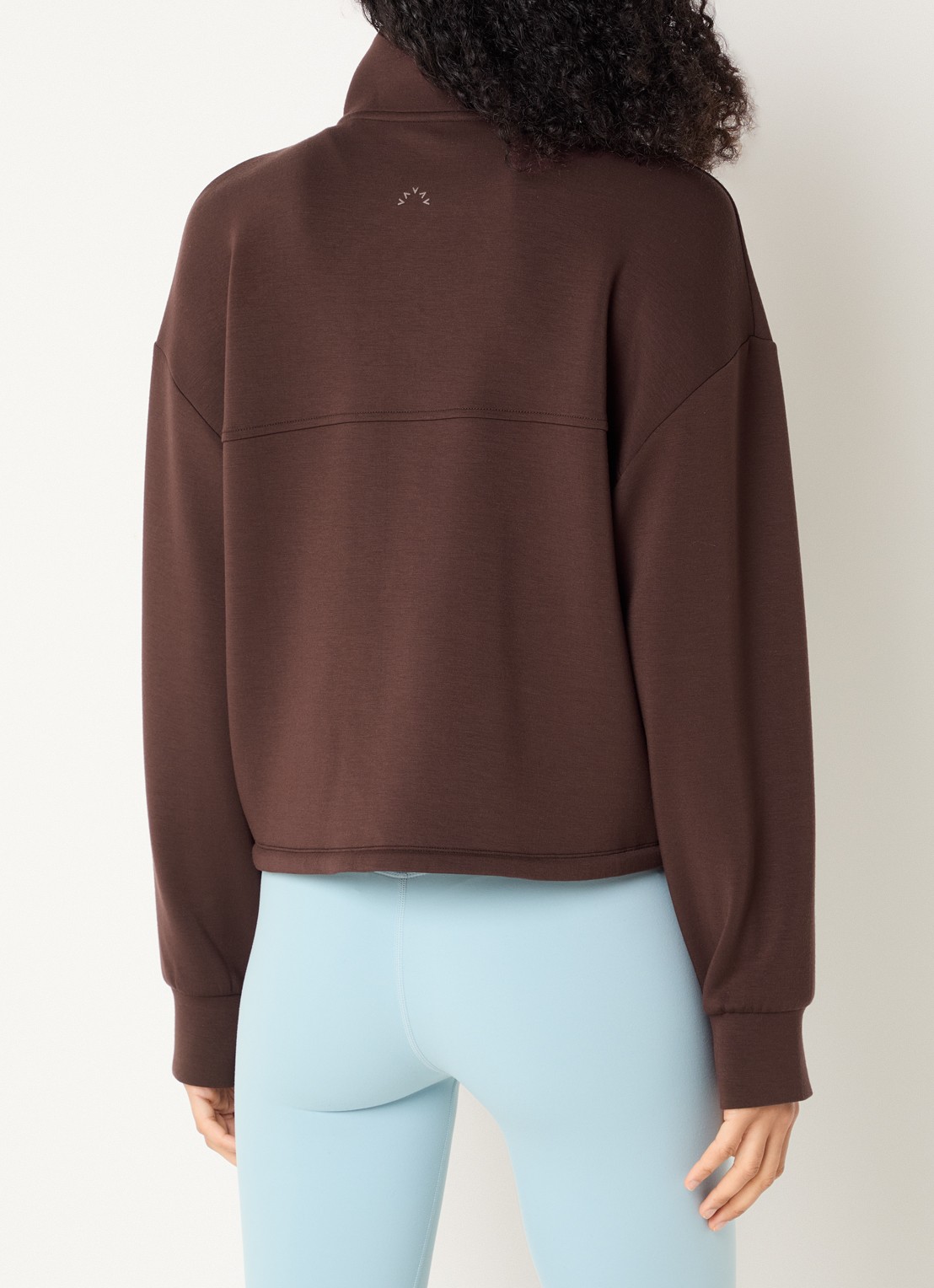 Varley Sian cropped sweater met halve rits - achterkant 4 bruin