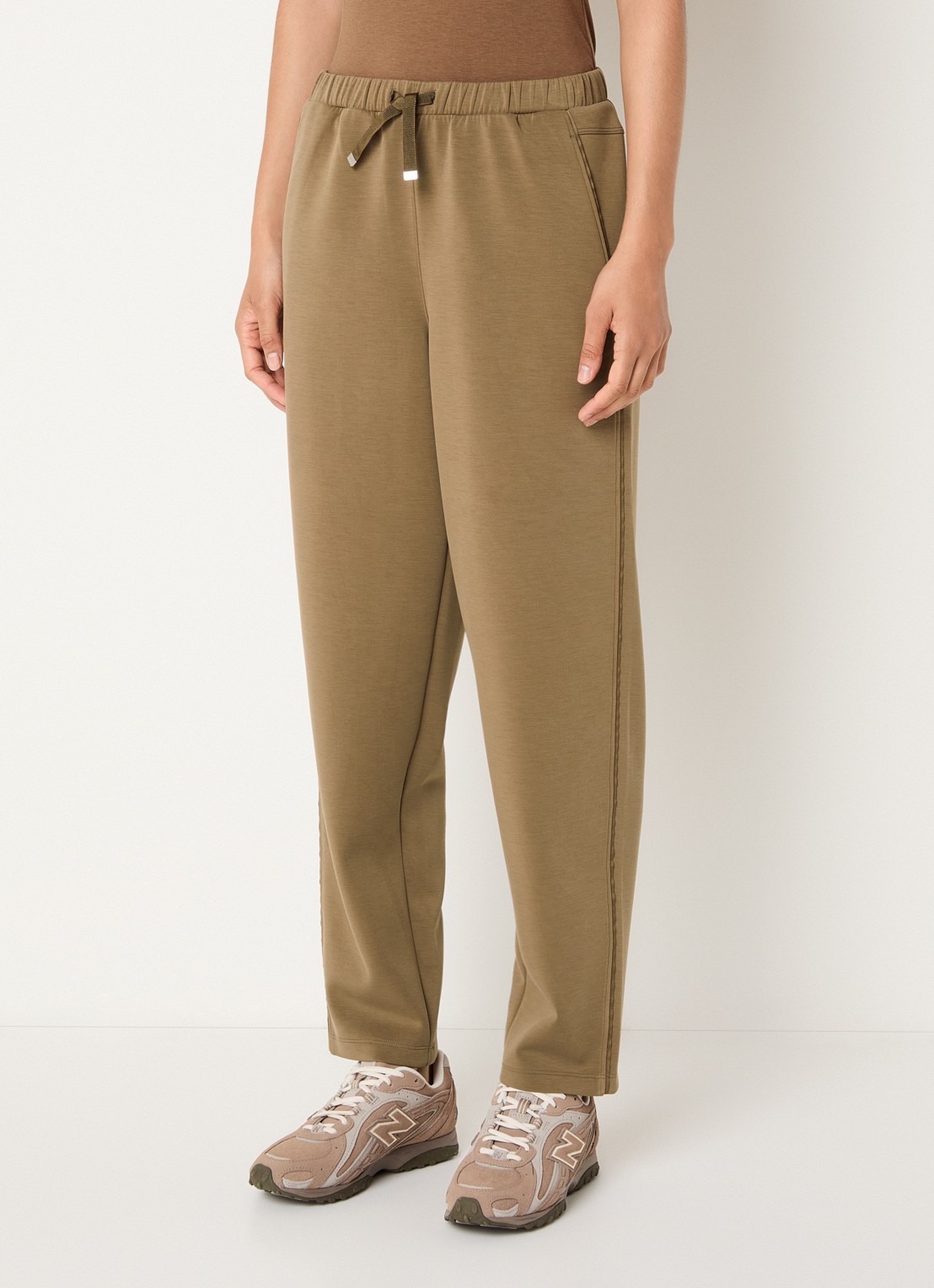 Varley Wilfred high waist tapered fit joggingbroek met steekzakken - detail 4 mosgroen