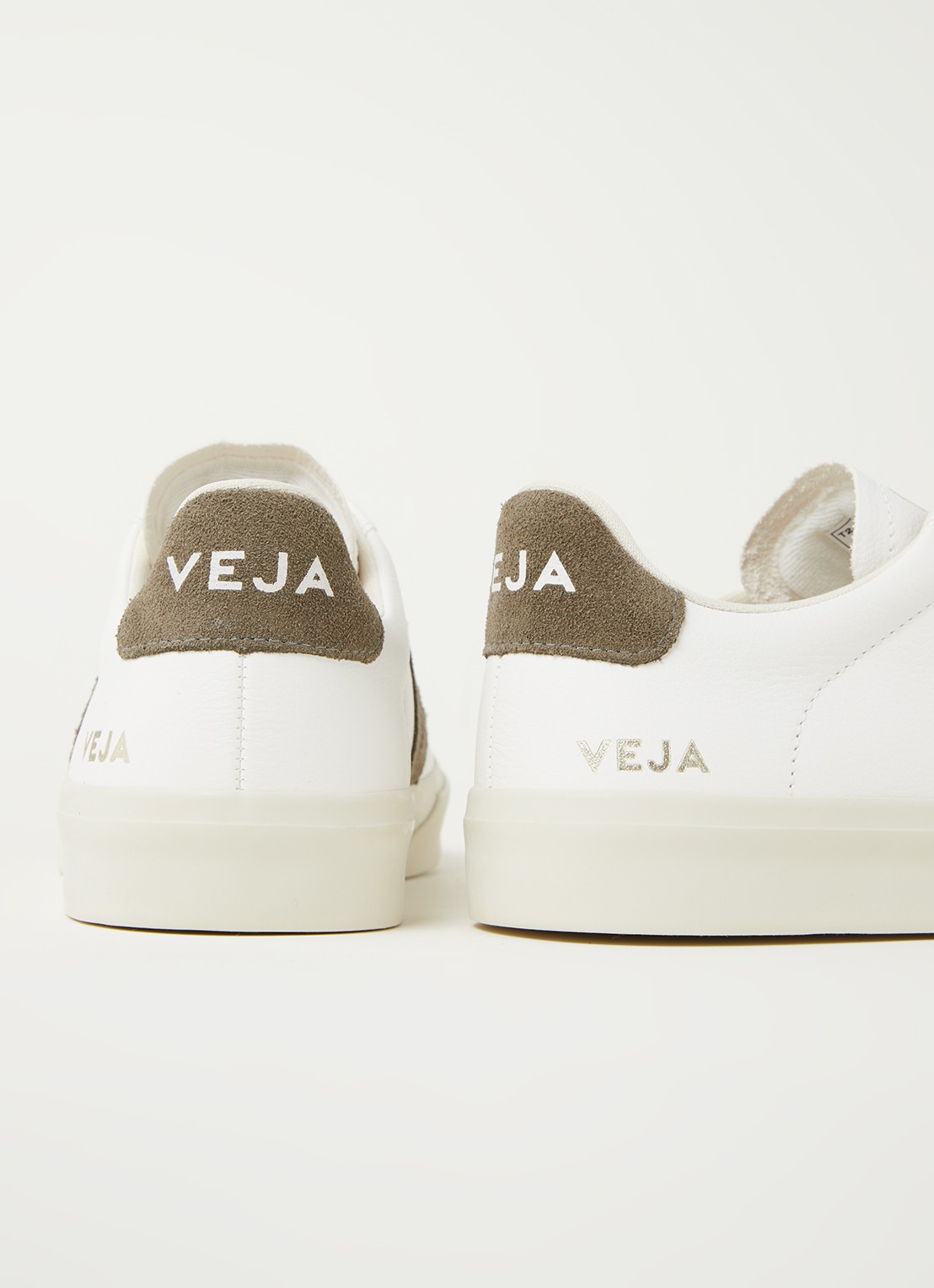 Veja Campo sneaker van leer met suède details - detail 2 bronsgroen