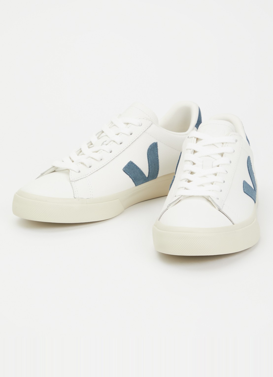 Veja Campo sneaker van leer met suède details - detail 2 staalblauw