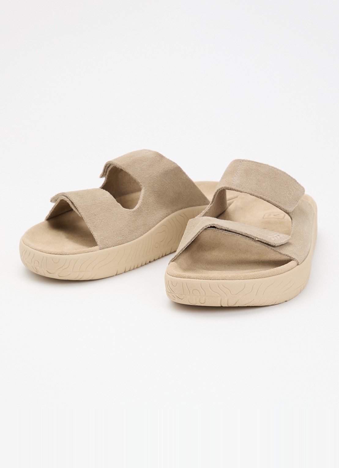 Veja Etna slipper van suède - detail 2 creme