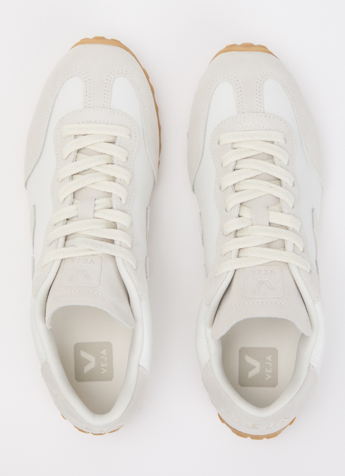 Veja GT sneaker van leer met suède details - detail 2 wit