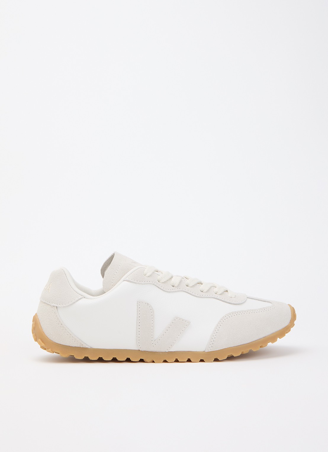 Veja GT sneaker van leer met suède details - voorkant 4 wit