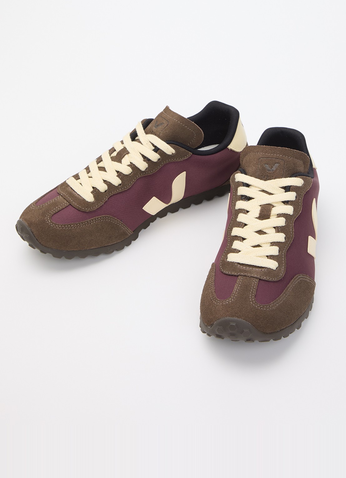 Veja GT sneaker van mesh met suède details - detail 2 paars