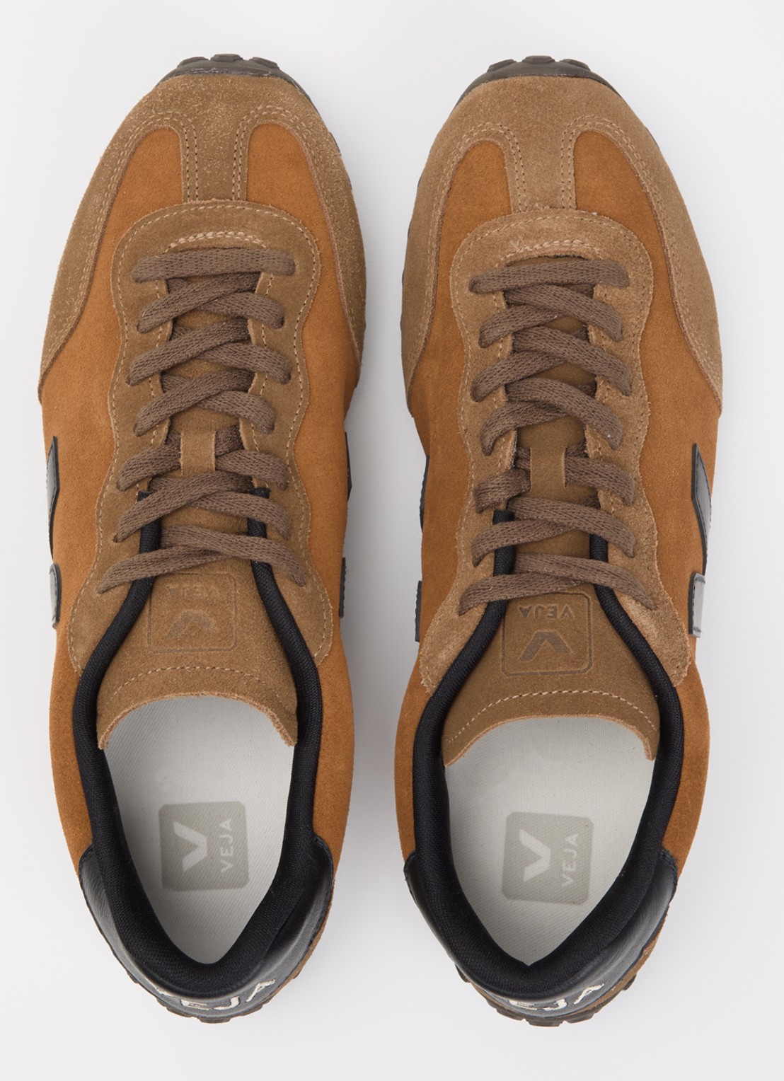 Veja GT sneaker van suède - detail 2 oranjebruin